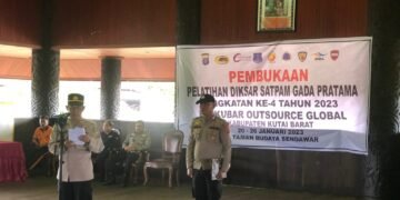 Satbinmas Polres Kapuas dan Satpam Gelar Baksos