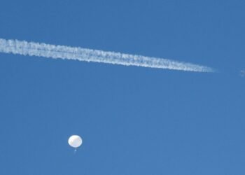 Biden Anggap Balon Pengintai China Bukan Ancaman Keamanan
