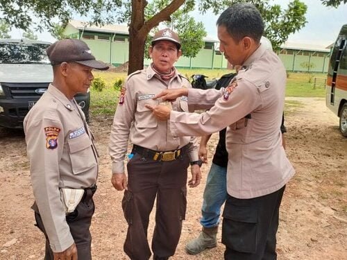 Polres Barito Timur Cek Atribut dan KTA Satpam