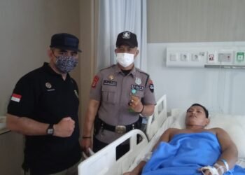 Komunitas Satpam Jenguk Korban Penembakan Perampok di Lampung