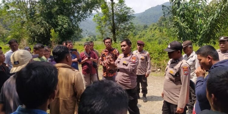 Perusahaan Tambang Dijaga TNI-Polri, Eks Satpam Protes