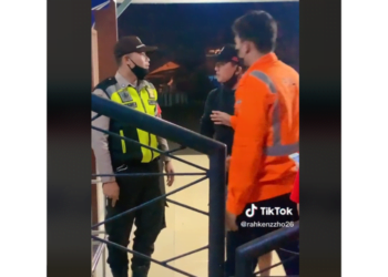 Ditolak Satpam Naik Kereta Api karena Belum Vaksin, Penumpang Malah Ngotot