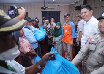 Jelang Ramadan, Satpam Terima Sembako dari Pemko Tanjungpinang