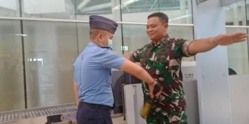 Keren! Security Bandara Tetap Periksa Brigjen saat Masuk ke Bandara