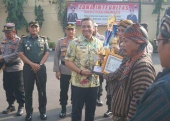 Kapolres Pekalongan Kota Sebut Satkamling Garda Terdepan Keamanan Lingkungan