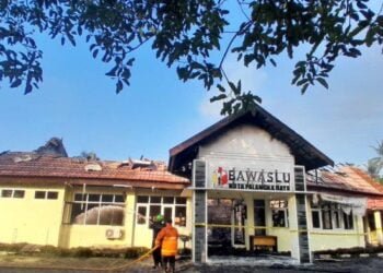 Berikut Pengakuan Satpam Saat Kebakaran Kantor Bawaslu Palangkaraya