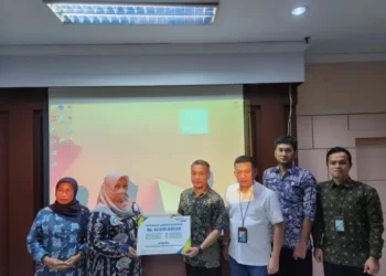 BPJAMSOSTEK Santuni Rp42 Juta pada Ahli Waris Satpam Masjid Al-Azhom