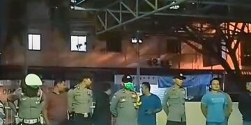 Imbas Tawuran, Polisi Perketat Keamanan Dekat Gerbang Universitas Andalas