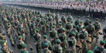 Presiden Naikkan Gaji TNI dan Polri. Ini Besaran Gajinya