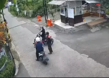 Gagalkan Curnamor, Dua Satpam Dapat Penghargaan dari Kapolrestabes Bandung