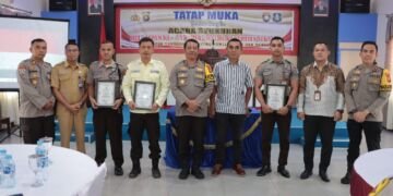 3 Satpam Sekadu yang Berprestasi Dapat Penghargaan dari Kapolres