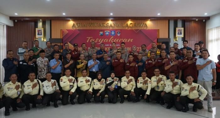 Polri dan Satpam di Gresik Dukung Pemilu Aman dan Damai