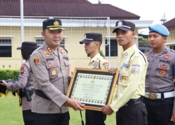 Tiga Satpam Raih Penghargaan Atas Prestasi Lomba yang Digelar Polres Wonosobo