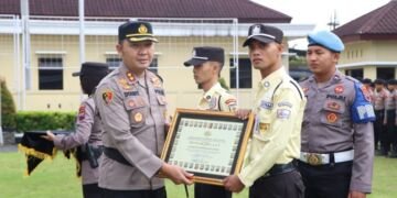 Tiga Satpam Raih Penghargaan Atas Prestasi Lomba yang Digelar Polres Wonosobo