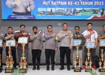 Satpam Berprestasi Raih Penghargaan dari Polres Indramayu