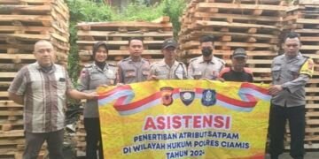 Polsek Cisaga Ciamis Asistensi Penertiban Atribut Satpam