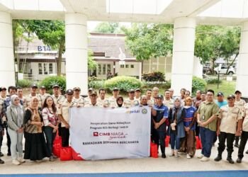 Berkah Ramadhan, Satpam Universitas Malang dapat Bingkisan Lebaran