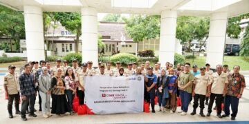 Berkah Ramadhan, Satpam Universitas Malang dapat Bingkisan Lebaran