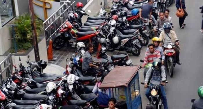 Pemprov DKI akan Tertibkan Parkir Liar di Sejumlah Titik