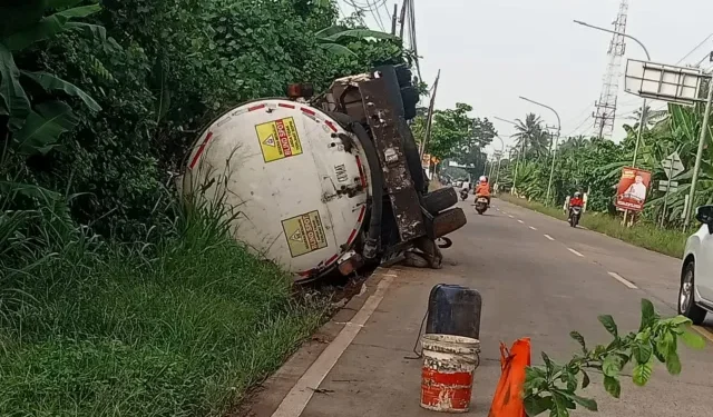 Polisi dan Satpam Gagalkan Pencurian Truk Tangki, Ternyata Pencuri Gila