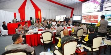 kapolri-tinjau-posko-tribrata