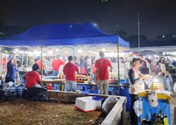 kuliner alun-alun kota bekasi