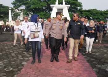 hut satpam tmp giri tunggal