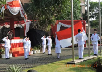 PT Smelting dan PT Freeport Indonesia Gelar Upacara Bendera HUT ke-80 RI Secara Hybrid