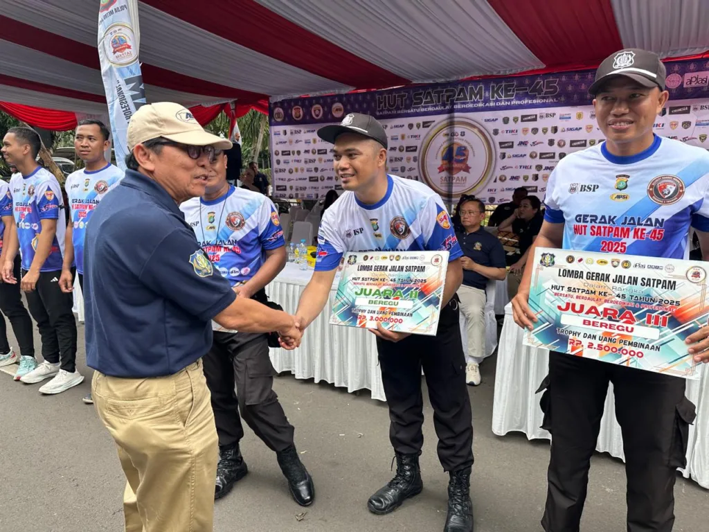 bsp juara dua gerak jalan