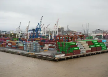 ARMO Cargo Layani Jasa Import Laut dan Udara secara Aman dan Efisien