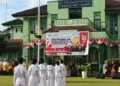 Tali Putus saat Upacara HUT Ke-81 RI, Satpam Panjat Tiang Bendera